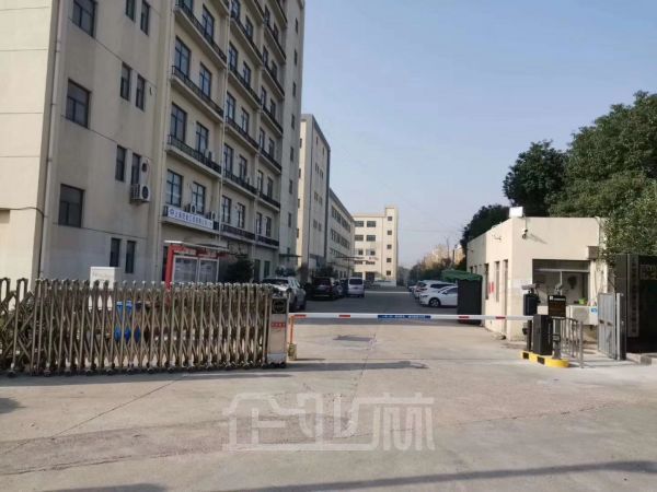 厂房正门图