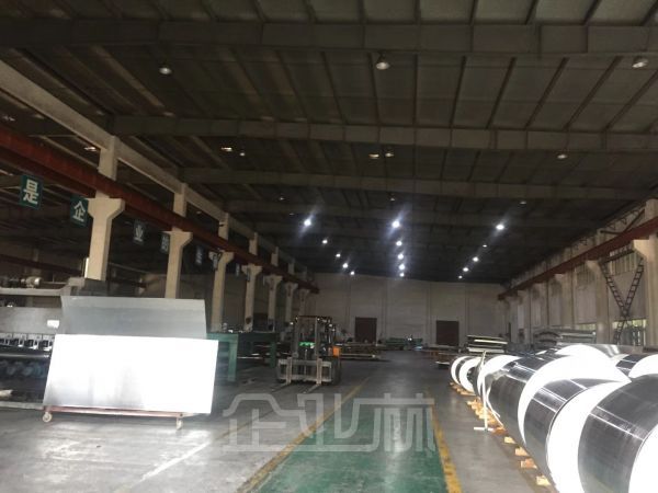 厂房正门图