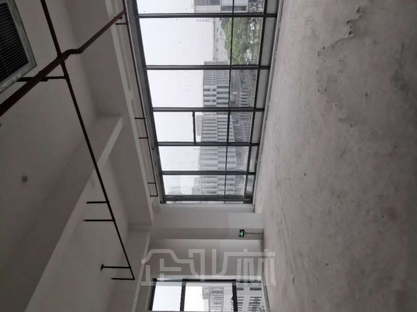 办公正门图