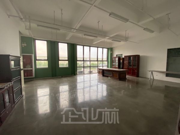 厂房正门图