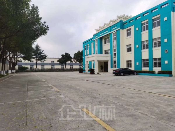 厂房正门图