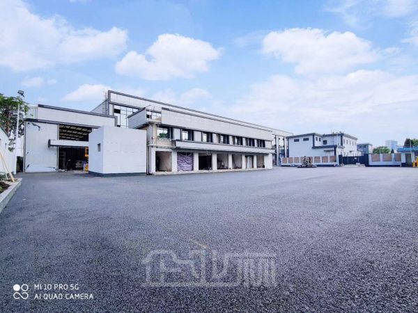 厂房正门图