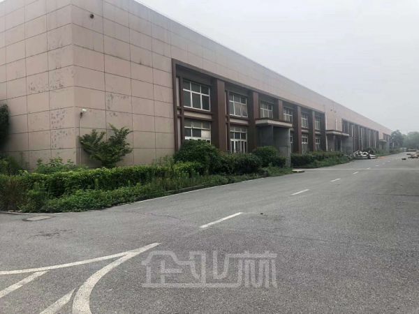 青浦华新镇独门独院双层厂房出租面积35658.68平，配套齐全，花园式厂房，形象好
