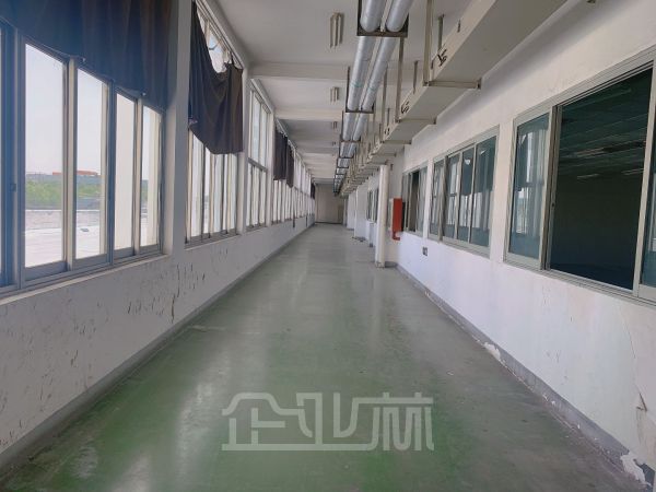 厂房正门图