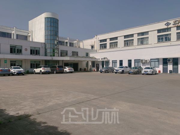 厂房正门图
