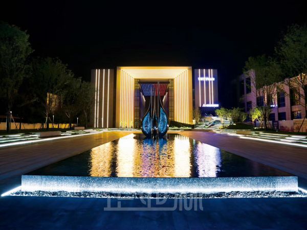厂房正门图