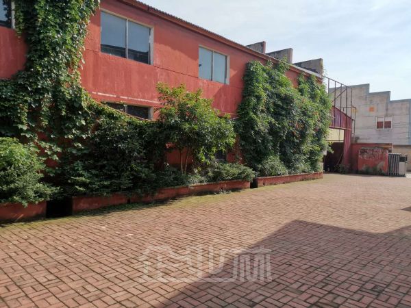 厂房正门图
