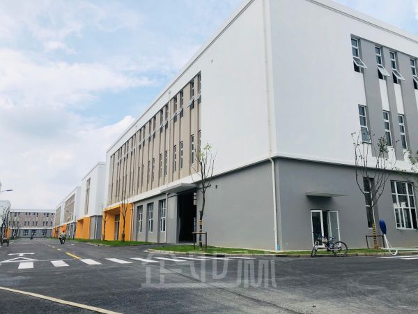 厂房正门图