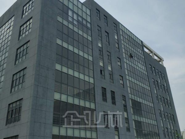 苏州工业园区唯亭500-10000平，办公厂房两用，多层，可分割出租 租金1元/平米/天