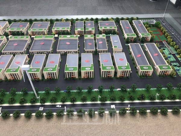 厂房正门图