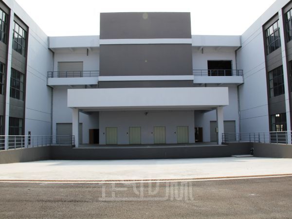 厂房正门图
