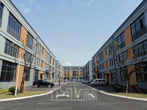 厂房正门图