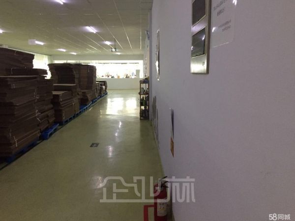 厂房正门图