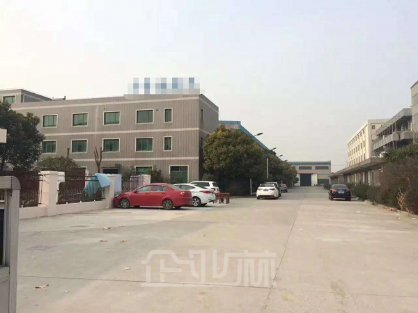 宝石顾村独门独院单层104地块厂房出租面积8600平，产证齐全，可注册可环评，可做食品行业