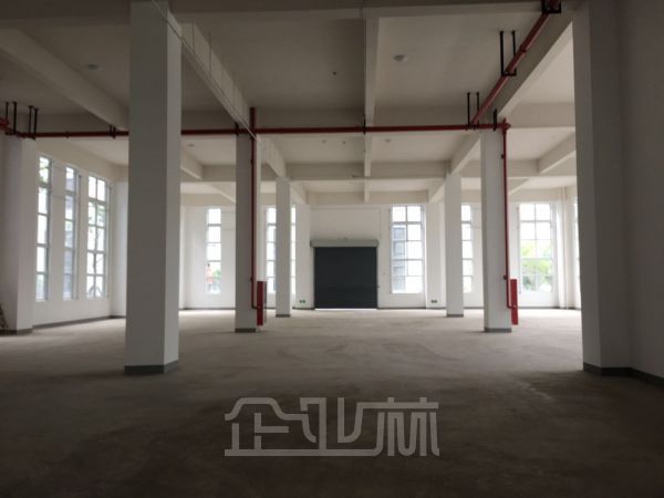 厂房正门图