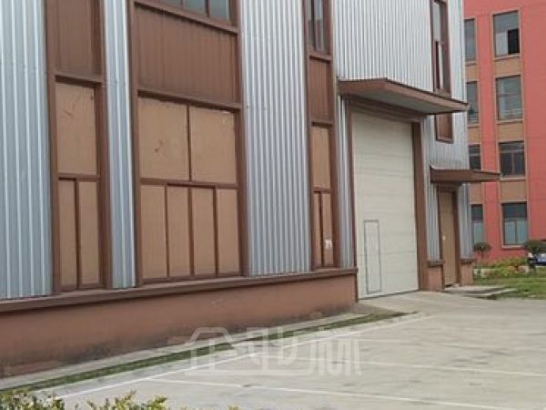 江苏南通通州湾3014平单层可架行车厂房出售