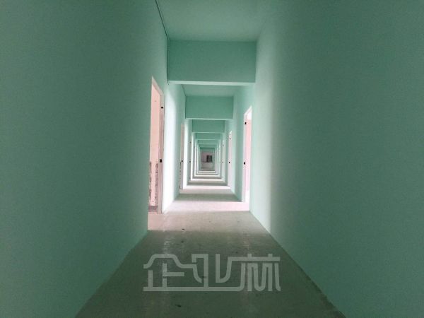 厂房正门图