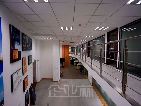 厂房正门图