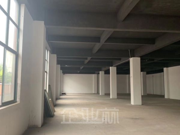 厂房正门图