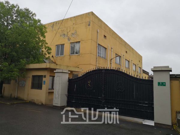 厂房正门图