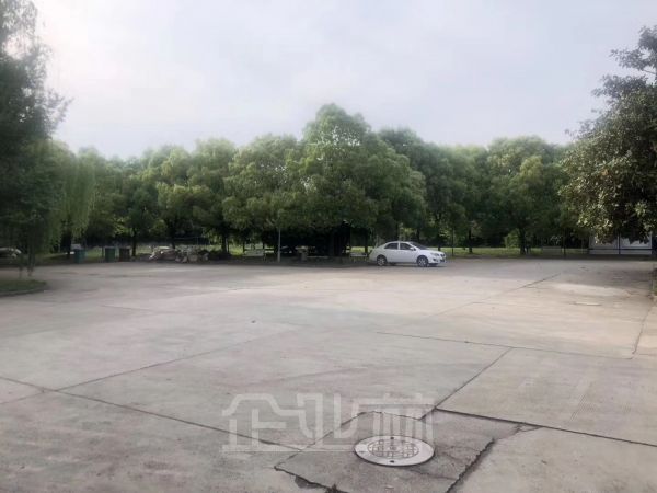 厂房正门图