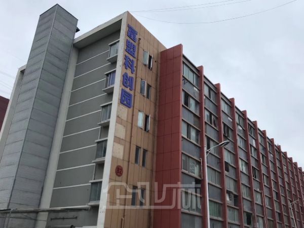 苏州吴中区吴中永旺附近高架旁标准办公楼出租 精装修 无中介费 拎包入住