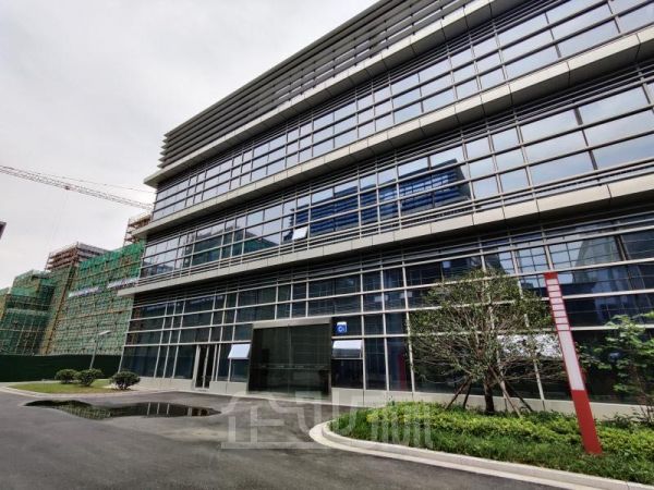 厂房正门图