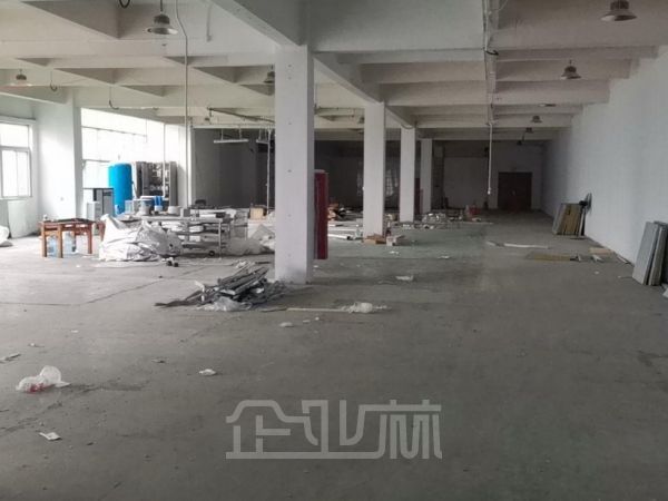 厂房正门图