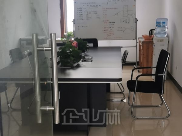 厂房正门图