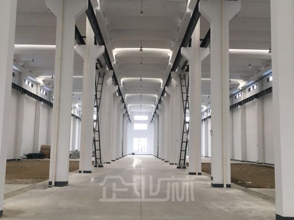 厂房正门图