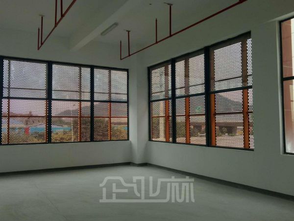厦门海沧自贸区内，可享受自贸区政策，拎包入住，适合各类企业