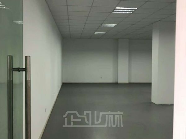 厂房正门图