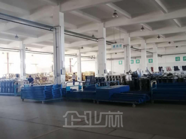 厂房正门图