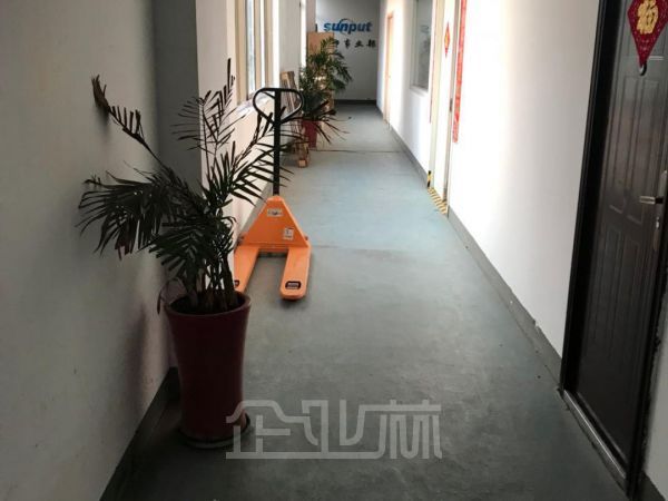 厂房正门图