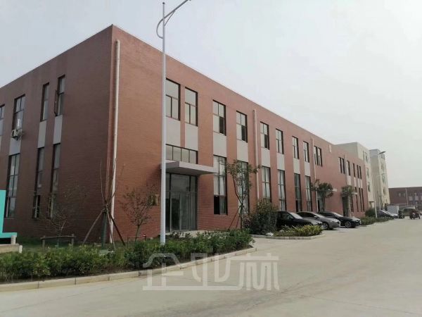 出售南通单双层火车头厂房1500㎡~8000㎡，可架行车，现房