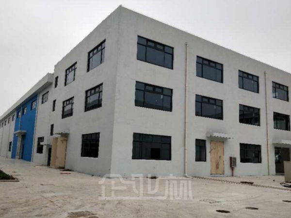 出租太仓5000平单层火车头机械厂房