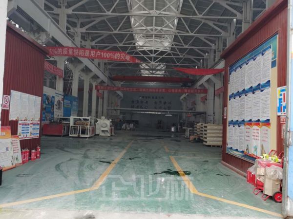 厂房正门图