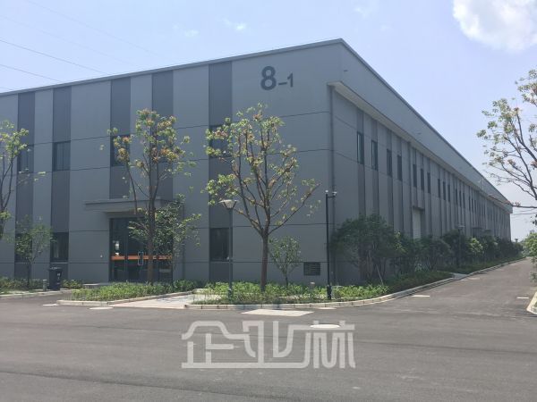 松江工业区104板块 一局二火车厂房2400平 便宜出售