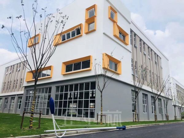 厂房正门图