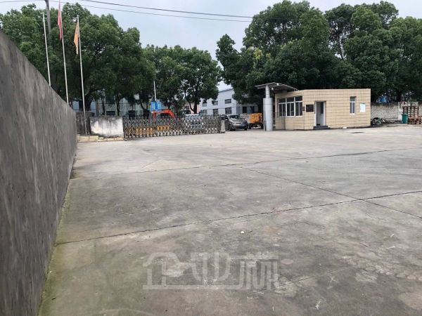 厂房正门图