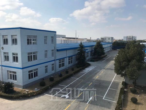 104板块 独门独院火车头厂房 可分租