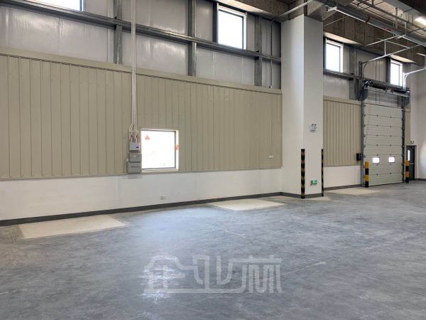 厂房正门图