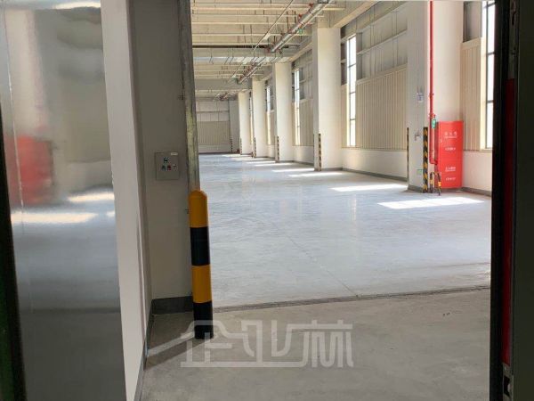 厂房正门图