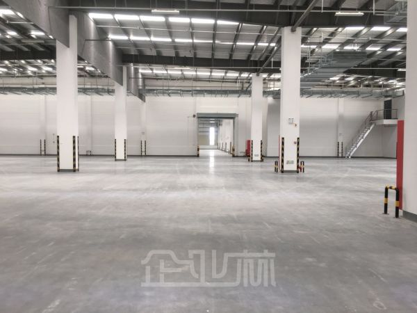 仓库正门图