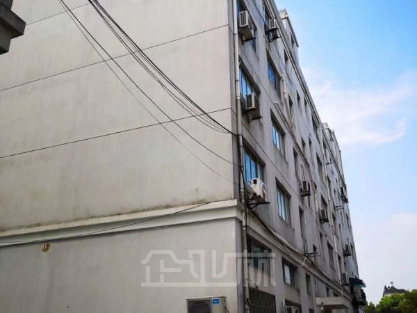 厂房正门图