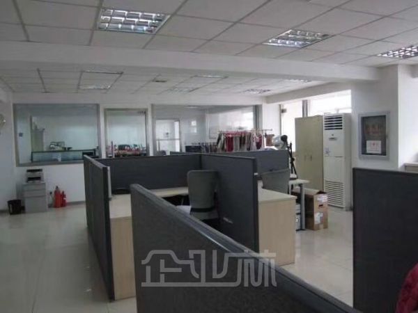 厂房正门图