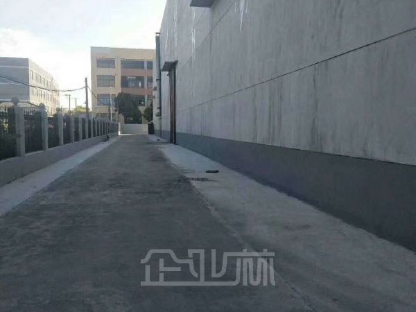 厂房正门图