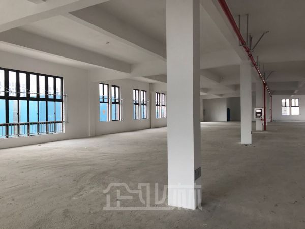 厂房正门图