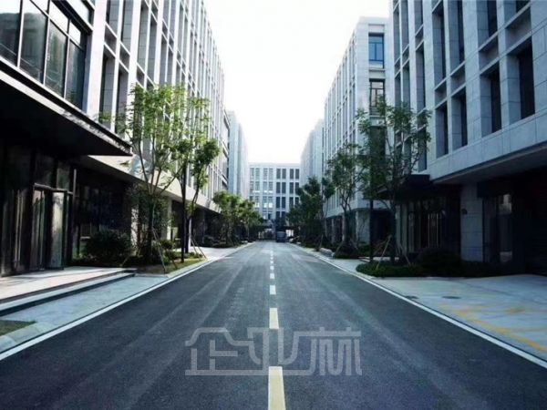 江苏大学旁全新五十年产权工业厂房出售