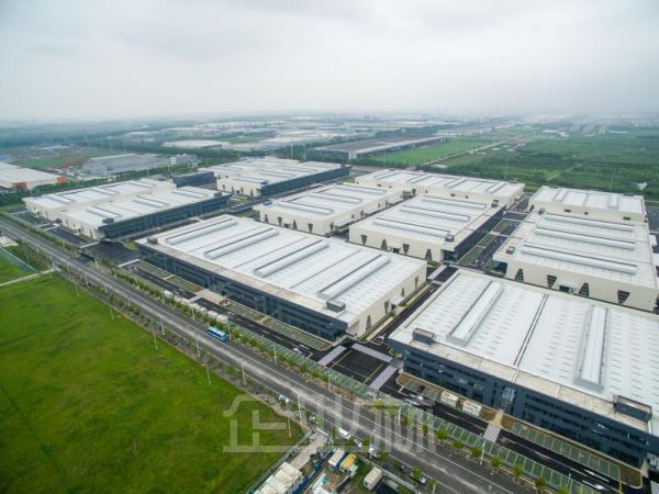 厂房正门图